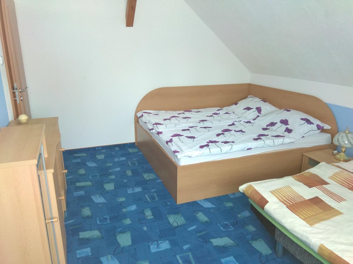 Holiday Home U Fiseru Kasperske Hory Luaran gambar