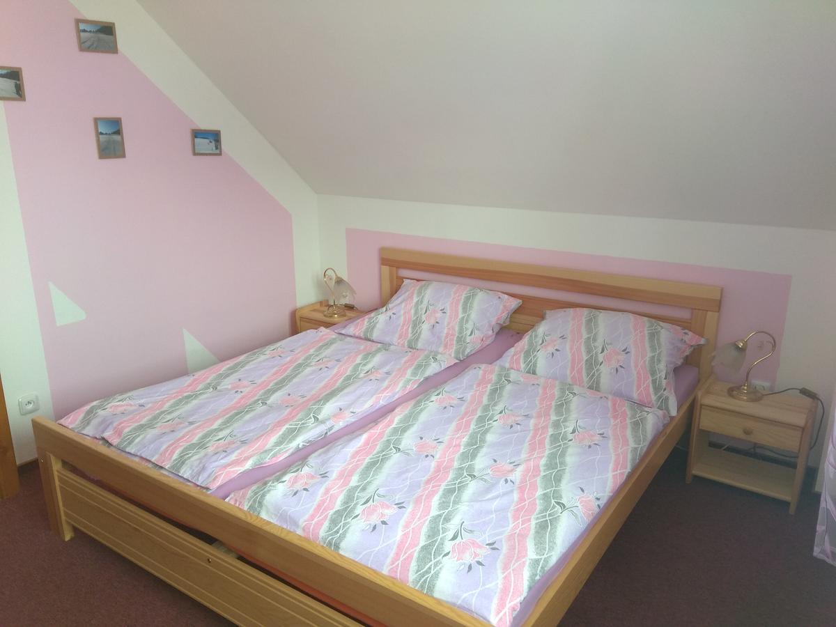 Holiday Home U Fiseru Kasperske Hory Luaran gambar